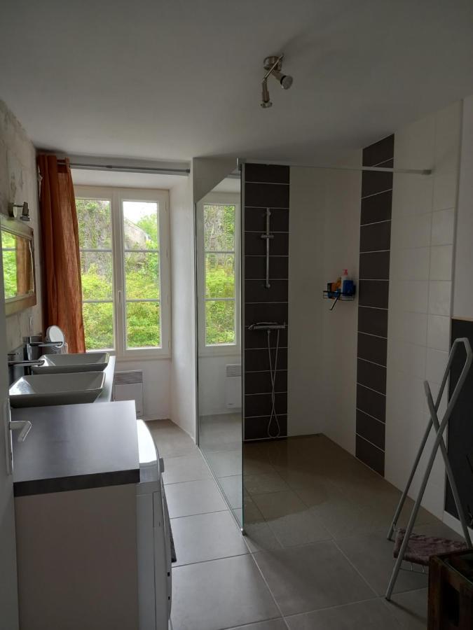 L'Ecole Buissonniere Villa Noyant-la-Plaine Dış mekan fotoğraf